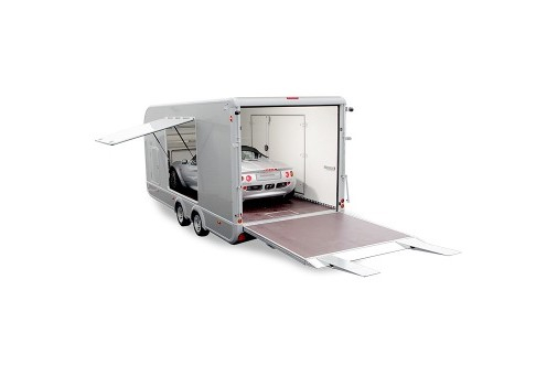 Foto 1 van 9 - Luxueuze gesloten autotransporter Transporta 522 x 223 x 203 cm / 3500 kg