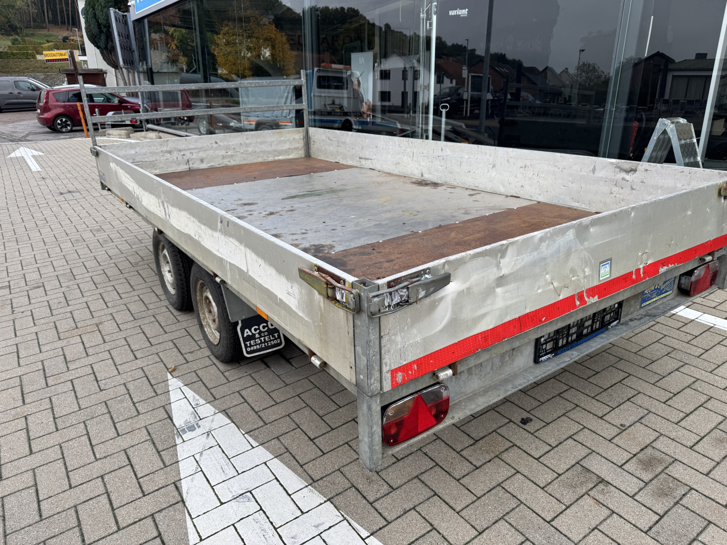 4m06 x 2m plateau aanhangwagen Eduard 2700 kg